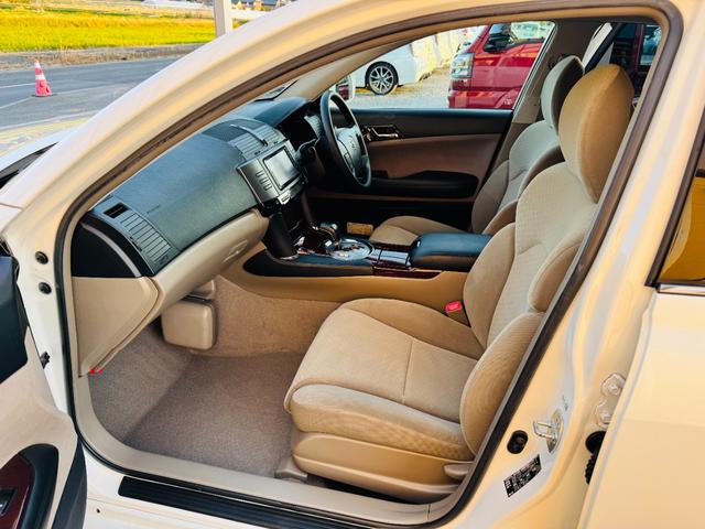 マークＸ ２５０Ｇ　Ｆパッケージスマートエディション　純正ナビ・ＴＶ・ＣＤ／ＤＶＤ再生可・バックカメラ・ＥＴＣ・オートライト・ステリモ・ＨＩＤ・パワーシート・リアスモーク・スマートキー・純正１６インチアルミ・保証付き（13枚目）