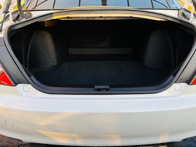 マークＸ ２５０Ｇ　Ｆパッケージスマートエディション　純正ナビ・ＴＶ・ＣＤ／ＤＶＤ再生可・バックカメラ・ＥＴＣ・オートライト・ステリモ・ＨＩＤ・パワーシート・リアスモーク・スマートキー・純正１６インチアルミ・保証付き（22枚目）