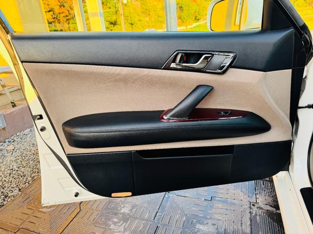 マークＸ ２５０Ｇ　Ｆパッケージスマートエディション　純正ナビ・ＴＶ・ＣＤ／ＤＶＤ再生可・バックカメラ・ＥＴＣ・オートライト・ステリモ・ＨＩＤ・パワーシート・リアスモーク・スマートキー・純正１６インチアルミ・保証付き（24枚目）