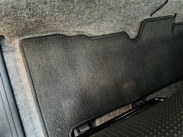 ハイゼットカーゴ クルーズターボＳＡＩＩＩ　純正ナビ・フルセグ・ＣＤ／ＤＶＤ／ＵＳＢ・Ｂｌｕｅｔｏｏｔｈ・ＥＴＣ・ＬＥＤヘッドライト・デジタルインナーミラー型前後ドラレコ・オートハイビーム・キーレス・保証付き（26枚目）