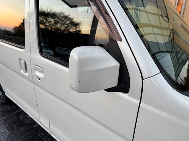 ハイゼットカーゴ クルーズターボＳＡＩＩＩ　純正ナビ・フルセグ・ＣＤ／ＤＶＤ／ＵＳＢ・Ｂｌｕｅｔｏｏｔｈ・ＥＴＣ・ＬＥＤヘッドライト・デジタルインナーミラー型前後ドラレコ・オートハイビーム・キーレス・保証付き（46枚目）
