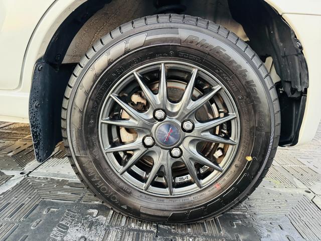 ハイゼットカーゴ クルーズターボＳＡＩＩＩ　純正ナビ・フルセグ・ＣＤ／ＤＶＤ／ＵＳＢ・Ｂｌｕｅｔｏｏｔｈ・ＥＴＣ・ＬＥＤヘッドライト・デジタルインナーミラー型前後ドラレコ・オートハイビーム・キーレス・保証付き（52枚目）