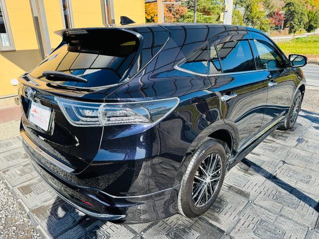 ハリアー プレミアム　アドバンスドパッケージ　衝突軽減ブレーキ・４ＷＤ・モデリスタフルエアロ・メーカーナビ・ＪＢＬ・ＣＤ・ＤＶＤ・Ｂｌｕｅｔｏｏｔｈ・フルセグ・全周囲カメラ・ＡＣＣ・パワーバックドア・置くだけ充電・外品ステアリング／シフトノブ（46枚目）