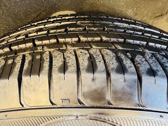 ハリアー プレミアム　アドバンスドパッケージ　衝突軽減ブレーキ・４ＷＤ・モデリスタフルエアロ・メーカーナビ・ＪＢＬ・ＣＤ・ＤＶＤ・Ｂｌｕｅｔｏｏｔｈ・フルセグ・全周囲カメラ・ＡＣＣ・パワーバックドア・置くだけ充電・外品ステアリング／シフトノブ（59枚目）