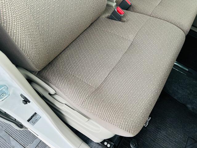 タント Ｘターボ　ＳＡＩＩＩ　４ＷＤ・純正ナビ・フルセグ・ＣＤ／ＤＶＤ再生可・Ｂｌｕｅｔｏｏｔｈ・ＵＳＢ・バックカメラ・ＥＴＣ・ナビ連動ドラレコ・片側電動スライドドア・シートヒーター・Ｃセンサー・ステリモ・保証付（14枚目）