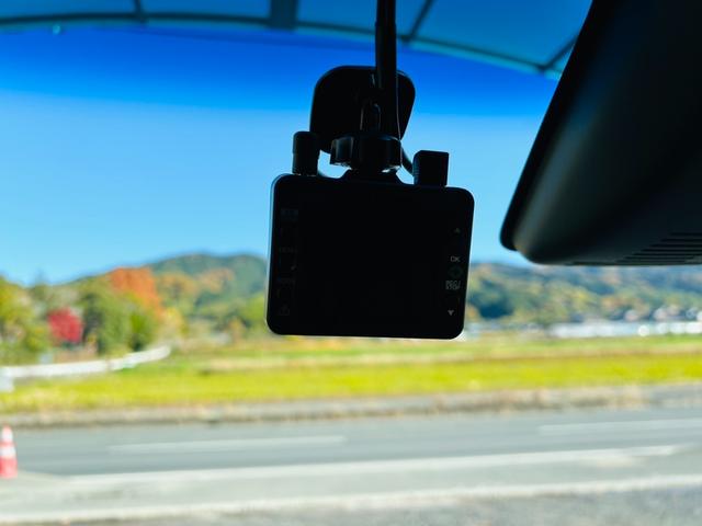 ムーヴ カスタム　ＲＳ　ハイパーＳＡＩＩ　４ＷＤ・ターボ・衝突軽減ブレーキ・純正８インチナビ・フルセグ・ＣＤ・ＤＶＤ再生可・ＢＴ・走行中視聴可・ステリモ・バックカメラ・ＥＴＣ・前後ドラレコ・ＵＳＢ接続可・ＨＤＭＩ・ビルシュタインサス・保証付（9枚目）