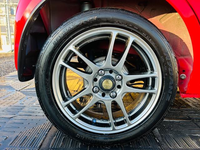 アルト Ｆ　５速ＭＴ・純正オーディオ・ＣＤ再生可・キーレス・ＥＴＣ・外品ＬＥＤライト・ＲＡＹＳ１５インチアルミ・Ｐｉｖｏｔタコメーター・メガネガーニッシュ・車検Ｒ９年９月・保証付（55枚目）