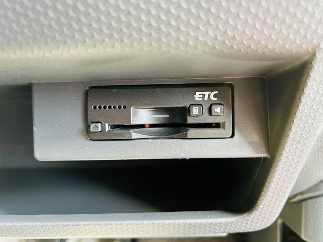 ハスラー Xターボ 4WD・ターボ・衝突軽減ブレーキ・外品ナビ・フルセグ・CD・DVD再生可・Bluetooth・ETC・バックカメラ・シートヒーター・レザー調シートカバー・オートライト・HID・車検R9年6月・保証付(9枚目)