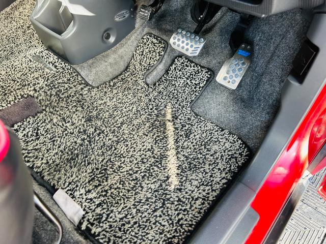 ハスラー Xターボ 4WD・ターボ・衝突軽減ブレーキ・外品ナビ・フルセグ・CD・DVD再生可・Bluetooth・ETC・バックカメラ・シートヒーター・レザー調シートカバー・オートライト・HID・車検R9年6月・保証付(15枚目)