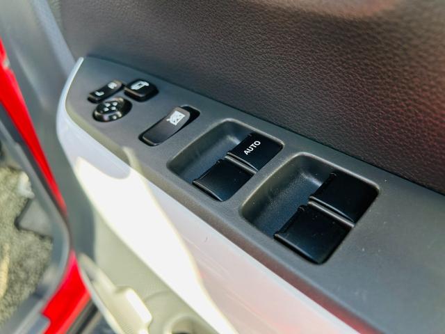 ハスラー Xターボ 4WD・ターボ・衝突軽減ブレーキ・外品ナビ・フルセグ・CD・DVD再生可・Bluetooth・ETC・バックカメラ・シートヒーター・レザー調シートカバー・オートライト・HID・車検R9年6月・保証付(40枚目)