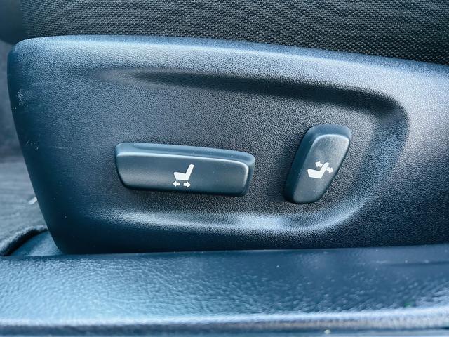 マークＸ ２５０Ｇ　Ｓパッケージリラックスセレクション　純正ナビ・フルセグ・ＣＤ・ＤＶＤ再生可・ステリモ・ＥＴＣ・バックカメラ・前席パワーシート・ＨＩＤ・オートライト・スマートキー・プッシュスタート・電格ミラー・純正アルミ１６インチ・保証付（41枚目）