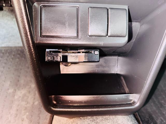 アルト VP レーダーブレーキサポート装着車・ETC・キーレス・SRSエアバッグ・ABS・フロアマット・ドアバイザー・保証付き(8枚目)