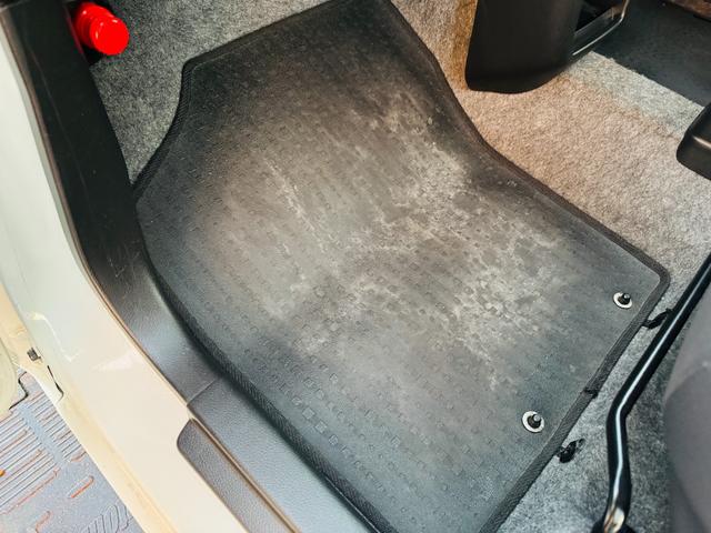 アルト VP レーダーブレーキサポート装着車・ETC・キーレス・SRSエアバッグ・ABS・フロアマット・ドアバイザー・保証付き(16枚目)