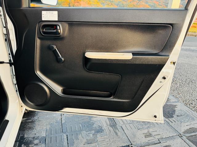 アルト VP レーダーブレーキサポート装着車・ETC・キーレス・SRSエアバッグ・ABS・フロアマット・ドアバイザー・保証付き(29枚目)