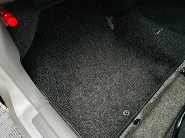 ワゴンＲ ＦＸ　純正オーディオ・電格ミラー・キーレス・純正マット・ドアバイザー・車検Ｒ８年１２月・保証付（14枚目）