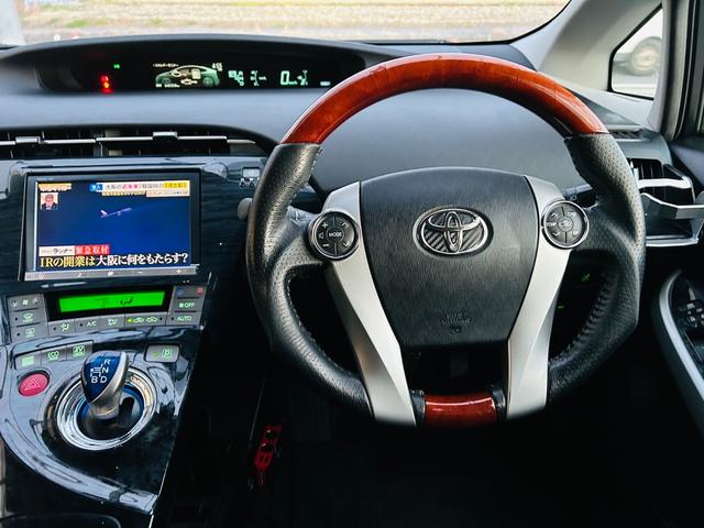 プリウス Sツーリングセレクション モデリスタエアロ・社外20インチアルミ・社外マフラー・社外ステアリング・リアスポ・純8インチナビ・フルセグ・CD/DVD再生可・Bluetooth・バックカメラ・ETC・ドラレコ・リアスモ・保証付き(37枚目)