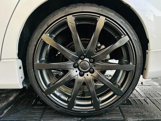 プリウス Sツーリングセレクション モデリスタエアロ・社外20インチアルミ・社外マフラー・社外ステアリング・リアスポ・純8インチナビ・フルセグ・CD/DVD再生可・Bluetooth・バックカメラ・ETC・ドラレコ・リアスモ・保証付き(54枚目)