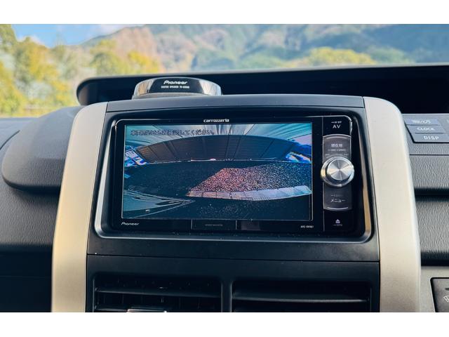 ���撼���̓����b�g����������ʏ풆�ÎԂ̗��ʂɂ�����}�[�W����啝�ɃJ�b�g�o����̂ő��Ђ̓��N���Ɣ�ׂĒቿ�i�������ł��܂���