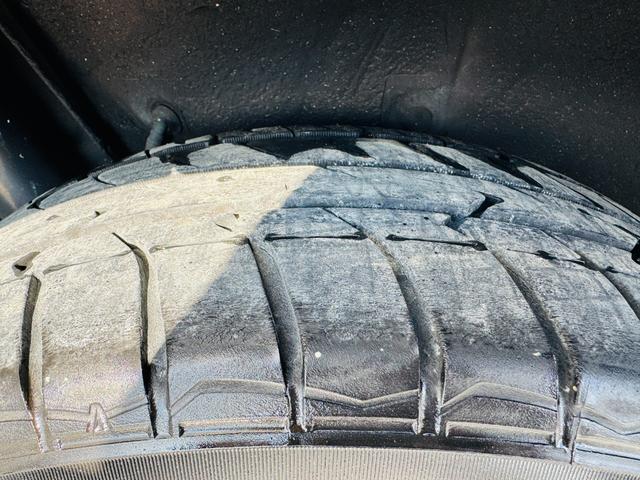 ���q�l�̃j�[�Y�ɂ��������邽�߂ɕۏ؊��Ԃ�ۏؓ��e�ȂǑI�ׂ镡���v���������p�ӂ��Ă���܂��I��p�̃R�[���Z���^�[���������Ă���A�S���̒�g�H��ɂďC���\�I