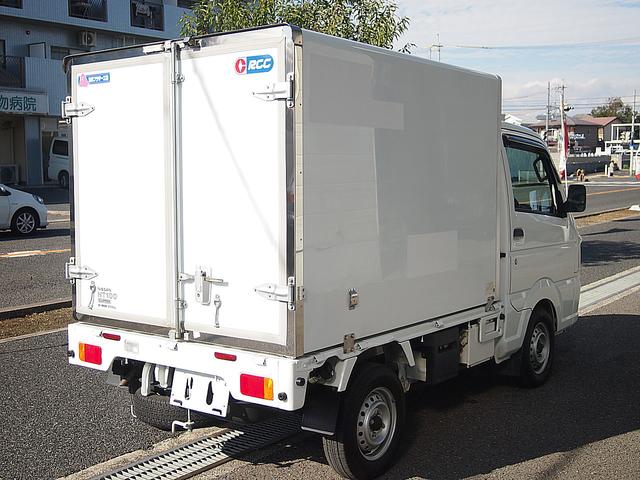 冷蔵冷凍車 -30°C設定 AT車 バックモニター付き(9枚目)