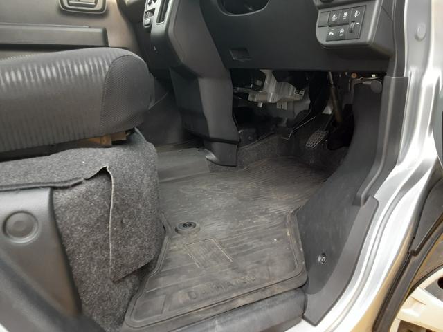 ハイゼットカーゴ クルーズターボ　キーフリー　パワーウィンドゥ　ワンオーナー　禁煙車　キーフリー　衝突回避支援システム　誤発信抑制制御機能　　マニュアルエアコン　パワーウインドウ　アイドリングストップ　リヤフルフラットシート　オーディオレス（25枚目）