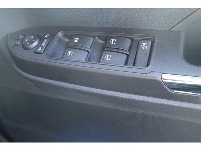 タント カスタムX 走行5031キロ/LEDランプ/シートヒーター 当店使用 サービスカーUP車 走行5031キロ サイドエアバッグ LEDヘッドランプ アイドリングストップ シートヒーター 両側電動スライドドア プッシュボタンスタート オート格納式ドアミラー(28枚目)