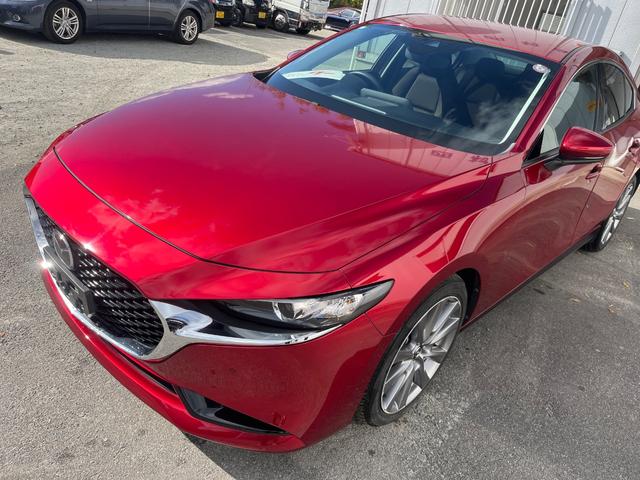 MAZDA3セダン 15S ツーリング メーカーオプション(純正バーグラアラーム/純正ドアエッジモール/360°セーフティパッケージ)付加(ヘッドアップディスプレイ/プッシュスタート/バックカメラ/全周囲カメラ/オートライト/ETC(57枚目)