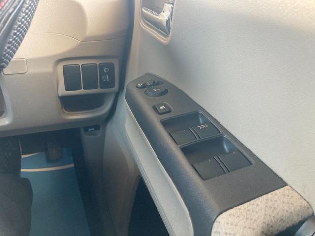 ライフ Gスマートプラス /スマートキー/バックカメラ/AM・FMチューナー付CDプレーヤー/オートエアコン/ベンチシート/ナイトホークブラックパール/車検R9年3月迄(24枚目)