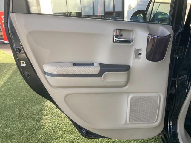 ライフ Gスマートプラス /スマートキー/バックカメラ/AM・FMチューナー付CDプレーヤー/オートエアコン/ベンチシート/ナイトホークブラックパール/車検R9年3月迄(32枚目)