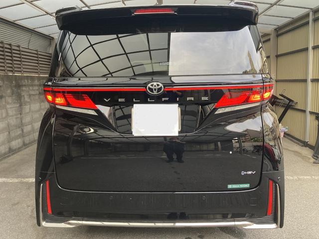 ヴェルファイアハイブリッド Z プレミア ワンオーナー禁煙車/ユニバーサルステップ/左右独立ムーンルーフ/セーフティセンス/デジタルインナーミラー/HUD/パノラミックビューモニター/純正ナビフルセグ/レザーシート/スペアキー(10枚目)