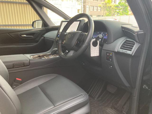 ヴェルファイアハイブリッド Z プレミア ワンオーナー禁煙車/ユニバーサルステップ/左右独立ムーンルーフ/セーフティセンス/デジタルインナーミラー/HUD/パノラミックビューモニター/純正ナビフルセグ/レザーシート/スペアキー(44枚目)