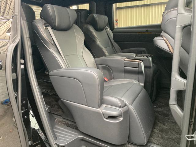 ヴェルファイアハイブリッド Z プレミア ワンオーナー禁煙車/ユニバーサルステップ/左右独立ムーンルーフ/セーフティセンス/デジタルインナーミラー/HUD/パノラミックビューモニター/純正ナビフルセグ/レザーシート/スペアキー(47枚目)