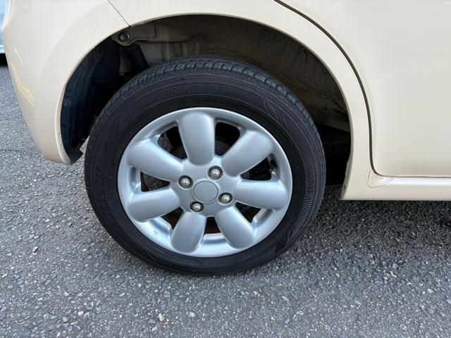 アルトラパン １０ｔｈアニバーサリーリミテッド　１年保証・社外ナビ・Ｂｌｕｅｔｏｏｔｈ・フルセグ・Ｂカメラ・ＥＴＣ・ドラレコ・禁煙車・ルームクリーニング・ボディーコーティング済（26枚目）