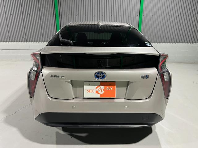 プリウス A 衝突軽減ブレーキ アダプティブクルーズコントロール LEDヘッドライト ディスプレイオーディオ バックカメラ ETC プッシュスタート スマートキー(21枚目)