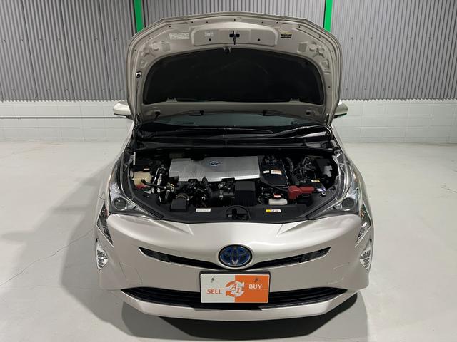 プリウス A 衝突軽減ブレーキ アダプティブクルーズコントロール LEDヘッドライト ディスプレイオーディオ バックカメラ ETC プッシュスタート スマートキー(34枚目)