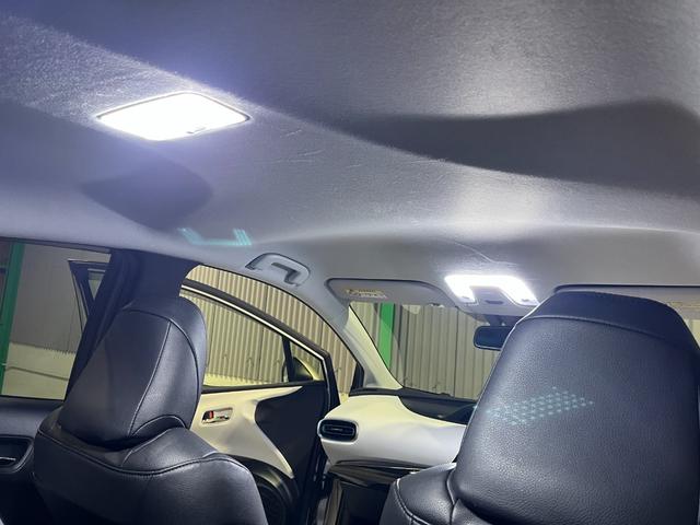 プリウス A 衝突軽減ブレーキ アダプティブクルーズコントロール LEDヘッドライト ディスプレイオーディオ バックカメラ ETC プッシュスタート スマートキー(62枚目)