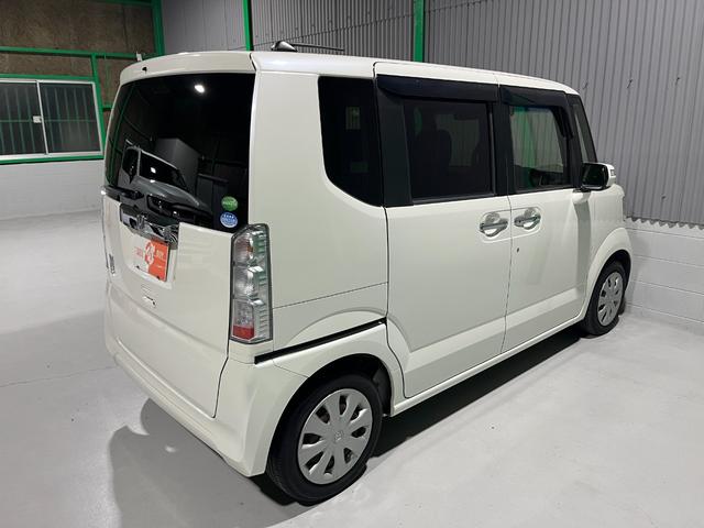 N-BOX G SSパッケージ ワンオーナー 特別仕様車 衝突軽減ブレーキ シートヒーター 両側パワースライドドア ナビゲーション フルセグTV DVD ブルートゥース バックカメラ ETC プッシュスタート スマートキー(17枚目)