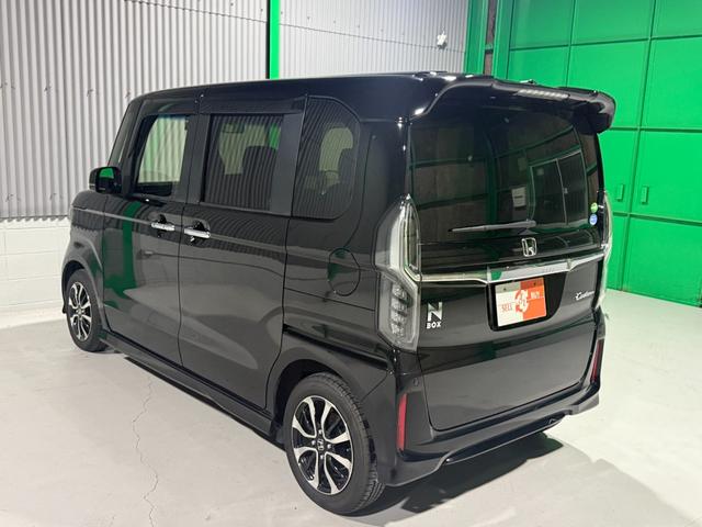 Ｎ－ＢＯＸカスタム Ｇ・Ｌホンダセンシング　ワンオーナー　ナビゲーション　フルセグＴＶ　ブルートゥース　バックカメラ　ＥＴＣ　前後ドライブレコーダー　オートクルーズ　左パワースライドドア　スマートキー（9枚目）