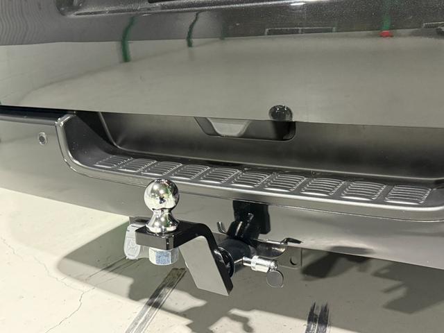 ハイエースバン スーパーＧＬ　ダークプライムＩＩ　ワンオーナー　ヒッチメンバー　両側パワースライドドア　アルパインフローティングナビゲーション　フリップダウンモニター　全周囲モニター　　ＥＴＣ　前後ドラレコ　純正デジタルインナーミラー　ローダウン（14枚目）