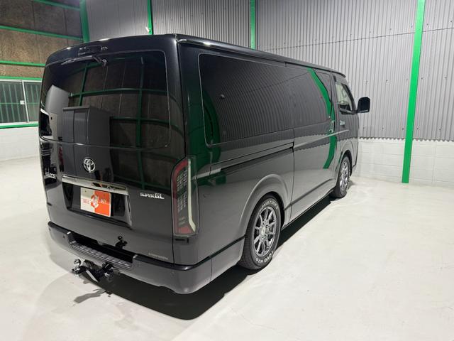 ハイエースバン スーパーＧＬ　ダークプライムＩＩ　ワンオーナー　ヒッチメンバー　両側パワースライドドア　アルパインフローティングナビゲーション　フリップダウンモニター　全周囲モニター　　ＥＴＣ　前後ドラレコ　純正デジタルインナーミラー　ローダウン（15枚目）