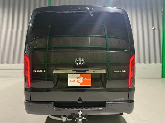 ハイエースバン スーパーＧＬ　ダークプライムＩＩ　ワンオーナー　ヒッチメンバー　両側パワースライドドア　アルパインフローティングナビゲーション　フリップダウンモニター　全周囲モニター　　ＥＴＣ　前後ドラレコ　純正デジタルインナーミラー　ローダウン（19枚目）