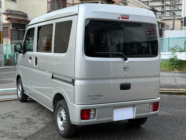 クリッパーバン 　ＣＶＴ　ハイルーフ　届出済未使用車　キーレスエントリー　パワーウィンドウ　ＵＳＢポート　衝突被害軽減装置　オーバーヘッドコンソール（8枚目）