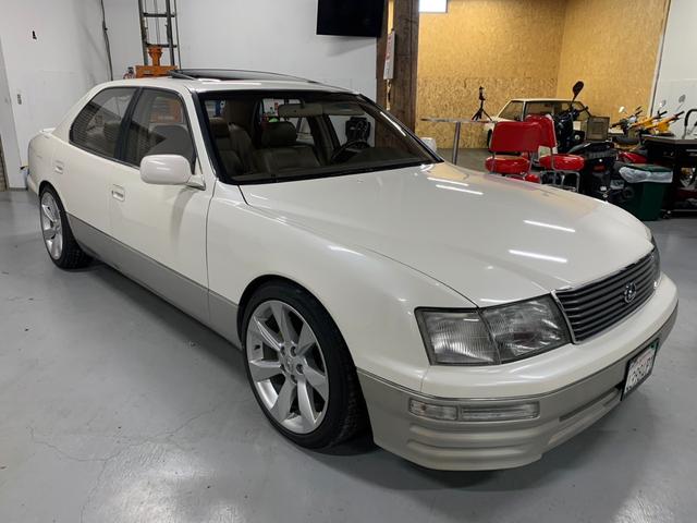 　ＬＳ４００　左ハンドル　マイル表記　革　サンルーフ　新品車高調　ＲＸ純正ホイール　新品タイヤ(4枚目)