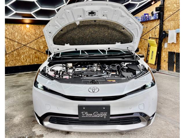 プリウス Ｚ　ガラスルーフ／レザーシート／ＣａｒＰｌａｙ／Ｂｌｕｅｔｏｏｔｈ／地デジ／シートヒーター＆ベンチレーション／ＥＴＣ２．０／ＴＳＳ／ＢＳＭ／パーキングアシスト／デジタルインナーミラー／パノラマミックビュー（3枚目）