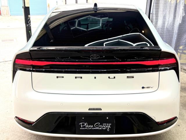 プリウス Ｚ　ガラスルーフ／レザーシート／ＣａｒＰｌａｙ／Ｂｌｕｅｔｏｏｔｈ／地デジ／シートヒーター＆ベンチレーション／ＥＴＣ２．０／ＴＳＳ／ＢＳＭ／パーキングアシスト／デジタルインナーミラー／パノラマミックビュー（8枚目）