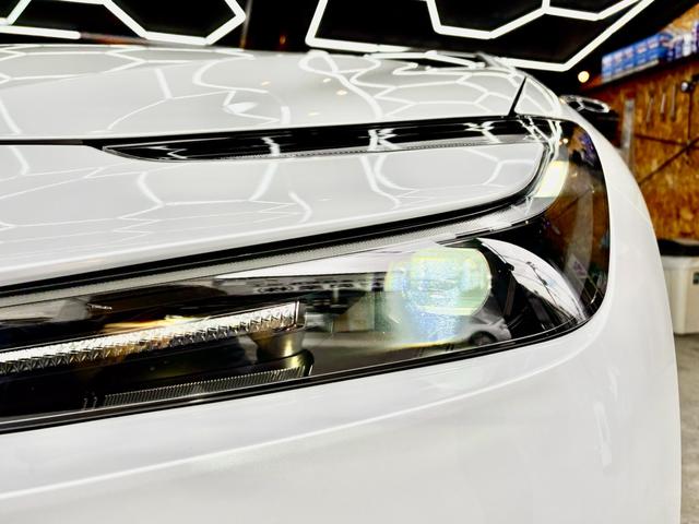 プリウス Ｚ　ガラスルーフ／レザーシート／ＣａｒＰｌａｙ／Ｂｌｕｅｔｏｏｔｈ／地デジ／シートヒーター＆ベンチレーション／ＥＴＣ２．０／ＴＳＳ／ＢＳＭ／パーキングアシスト／デジタルインナーミラー／パノラマミックビュー（15枚目）