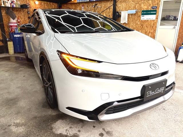 プリウス Ｚ　ガラスルーフ／レザーシート／ＣａｒＰｌａｙ／Ｂｌｕｅｔｏｏｔｈ／地デジ／シートヒーター＆ベンチレーション／ＥＴＣ２．０／ＴＳＳ／ＢＳＭ／パーキングアシスト／デジタルインナーミラー／パノラマミックビュー（26枚目）