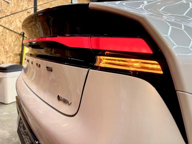 プリウス Ｚ　ガラスルーフ／レザーシート／ＣａｒＰｌａｙ／Ｂｌｕｅｔｏｏｔｈ／地デジ／シートヒーター＆ベンチレーション／ＥＴＣ２．０／ＴＳＳ／ＢＳＭ／パーキングアシスト／デジタルインナーミラー／パノラマミックビュー（29枚目）