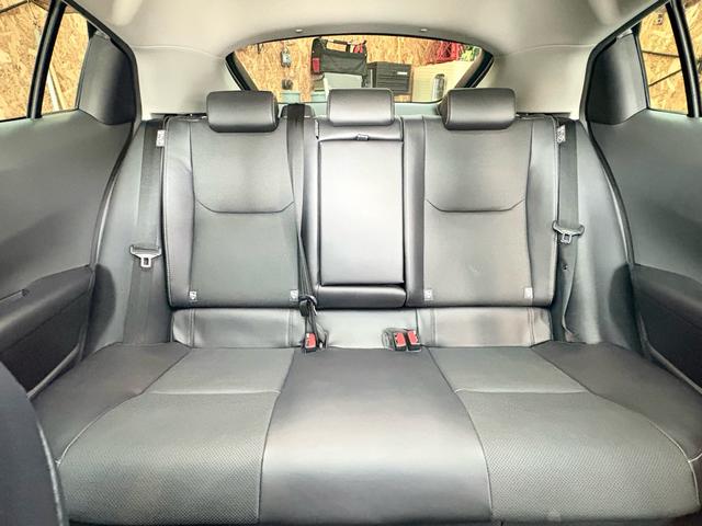 プリウス Ｚ　ガラスルーフ／レザーシート／ＣａｒＰｌａｙ／Ｂｌｕｅｔｏｏｔｈ／地デジ／シートヒーター＆ベンチレーション／ＥＴＣ２．０／ＴＳＳ／ＢＳＭ／パーキングアシスト／デジタルインナーミラー／パノラマミックビュー（42枚目）