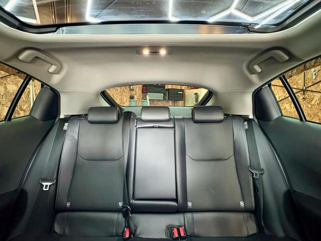 プリウス Ｚ　ガラスルーフ／レザーシート／ＣａｒＰｌａｙ／Ｂｌｕｅｔｏｏｔｈ／地デジ／シートヒーター＆ベンチレーション／ＥＴＣ２．０／ＴＳＳ／ＢＳＭ／パーキングアシスト／デジタルインナーミラー／パノラマミックビュー（43枚目）